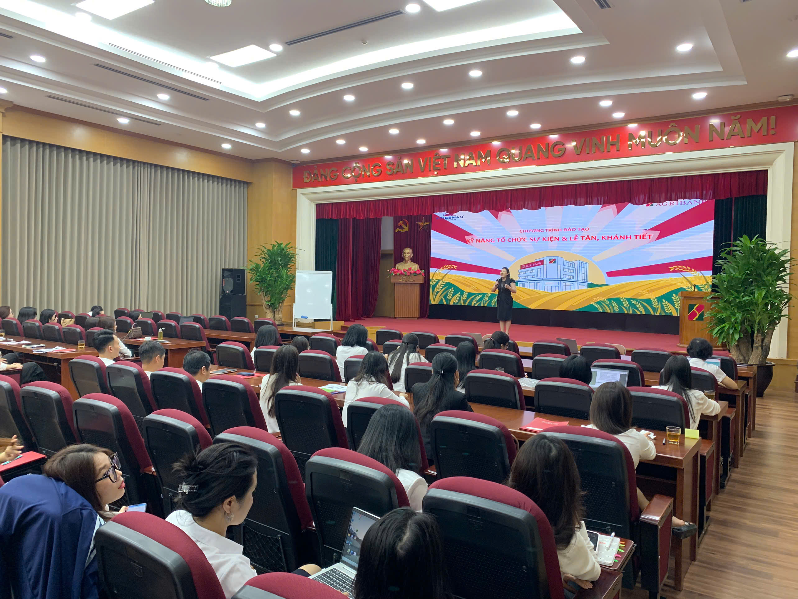 z7689639214319_d0d898fa365ad34bff87a5d626091f11