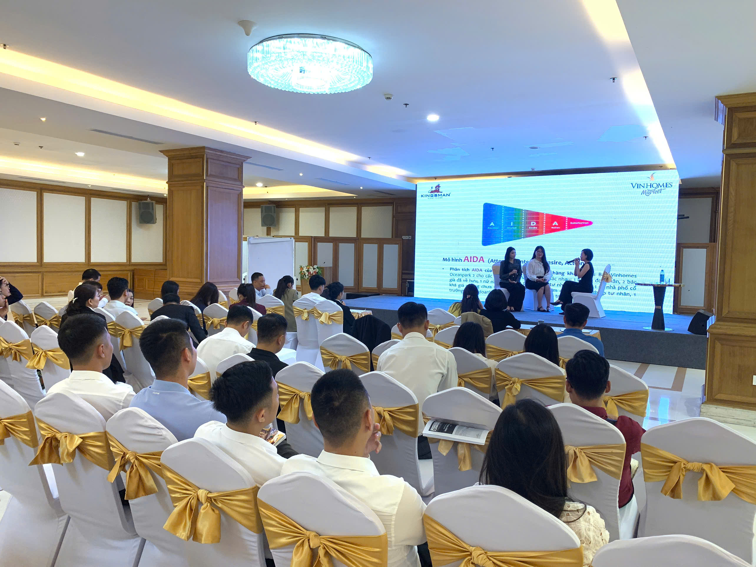 z7703704346028_9a4451c904569d32bf99c35e763540ab